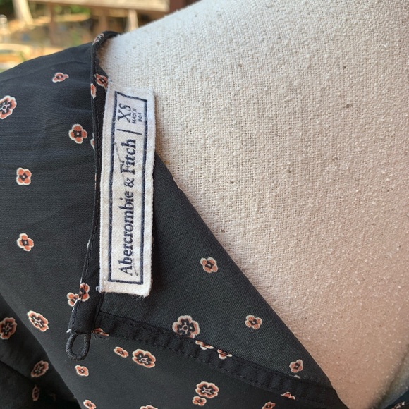 A&F Dress - Picture 9 of 9